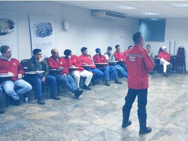 Quem pode Ministrar o Treinamento de Brigada